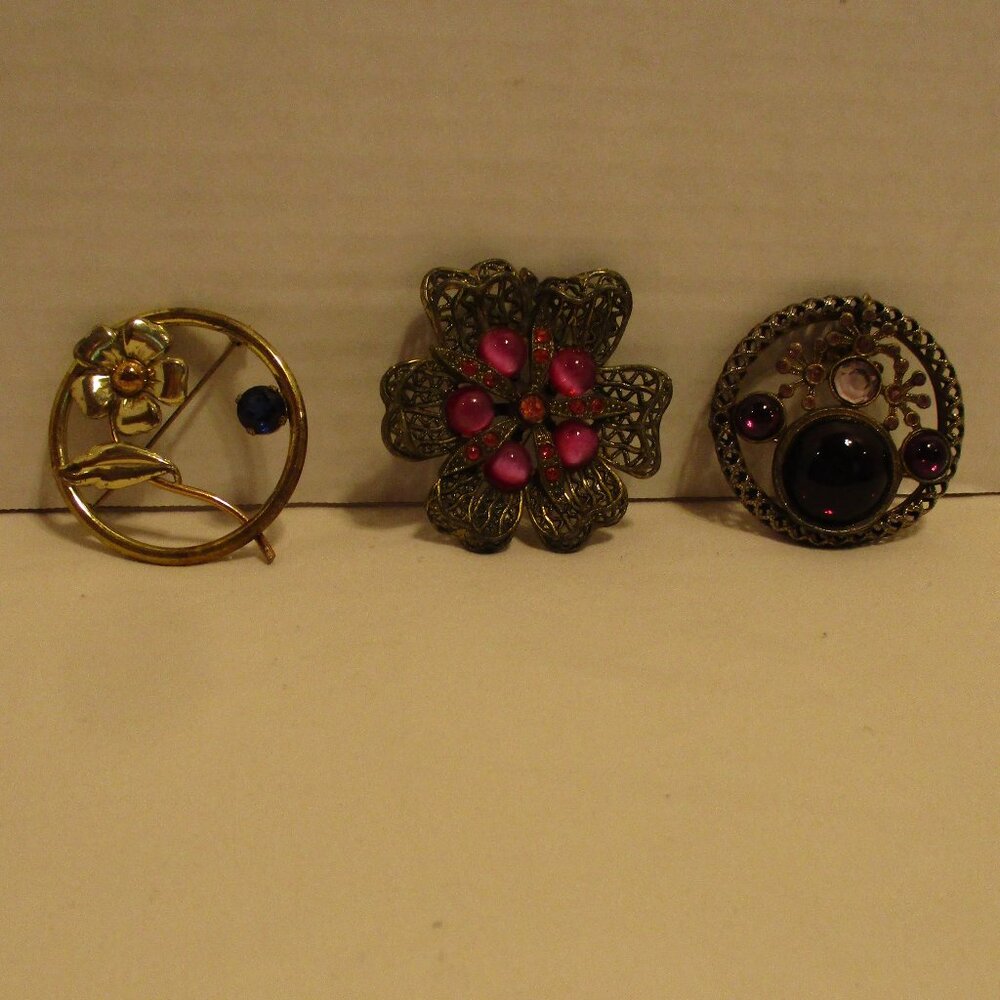 Floral Brooches Woman Small Brass Black Pink Casual Business Brooches